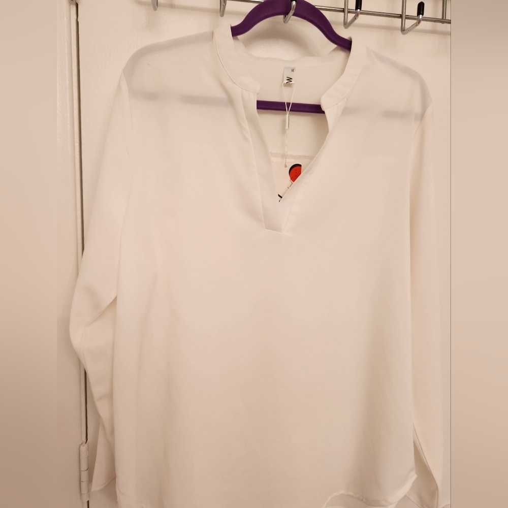 Blouse Tab Sleeve; Pullover V-Neck
